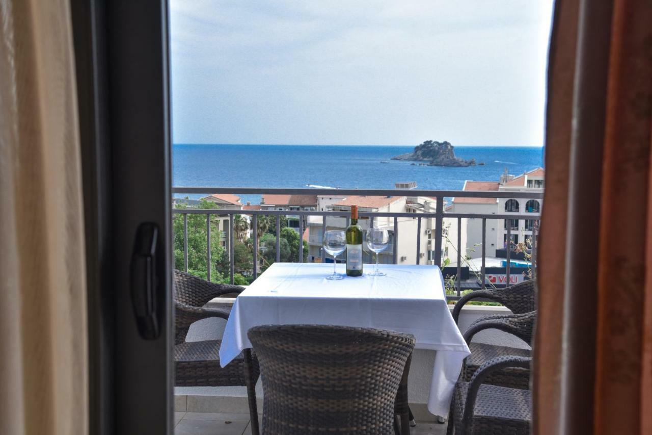 Hotel Petrovac מראה חיצוני תמונה